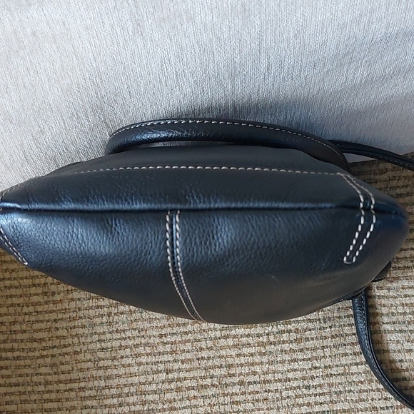 Tignanello Leather Crossbody - Picture 5 of 10